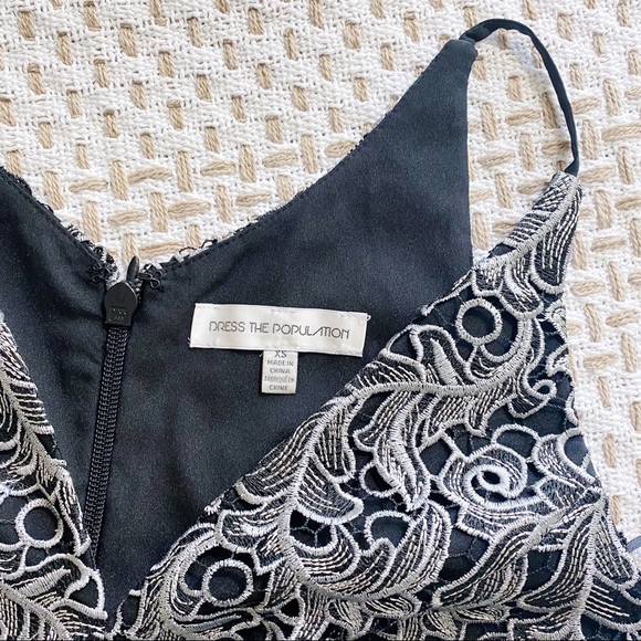 Dress The Population Aurora Lace Dress XS NEW $242 - Picture 4 of 11